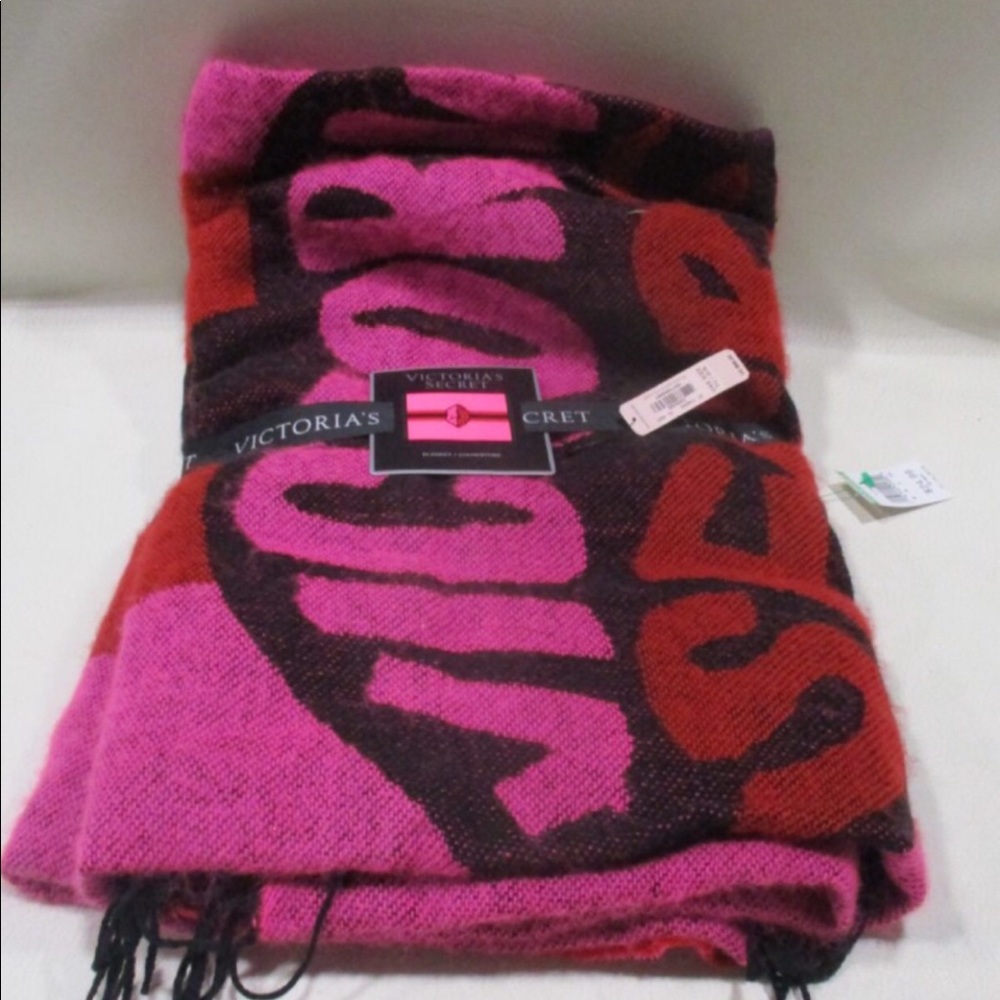 !NEW! Victoria’s Secret 💕 Cozy Throw Blanket 💕